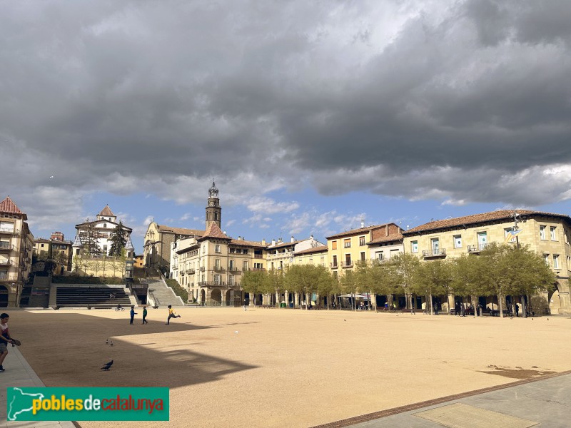 Manlleu - Plaça de Fra Bernadí