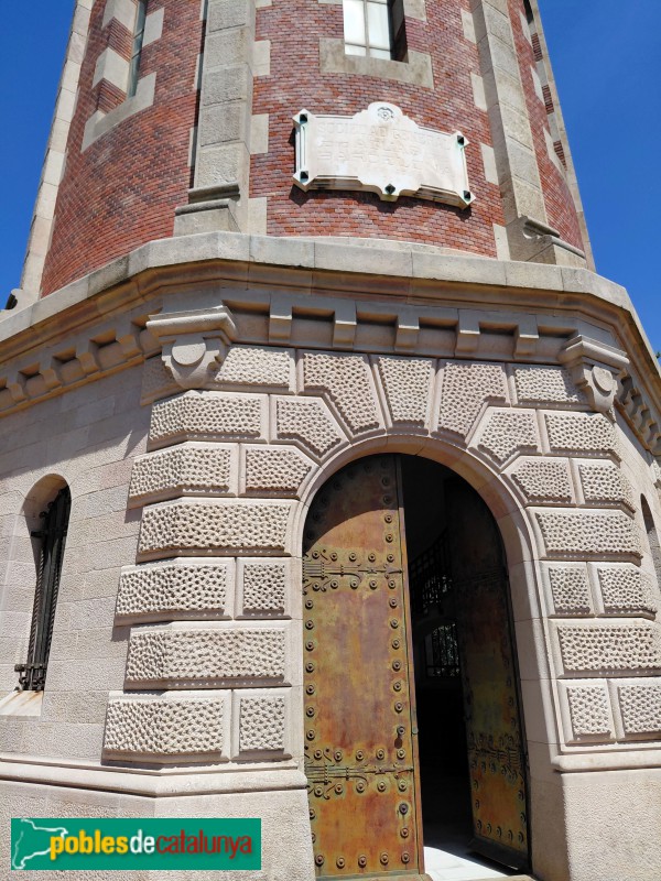 Barcelona - Torre de les Aigües del Tibidabo (o de Dosrius) (Foto: Sergi Suárez, 2026) Barcelona - Torre de les Aigües del Tibidabo (o de Dosrius)