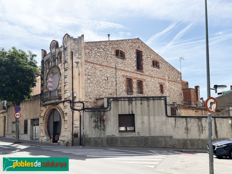 Castellar del Vallès - Botiga Anastasi Miralles (Foto: Albert Esteves, 2026) Castellar del Vallès - Botiga Anastasi Miralles