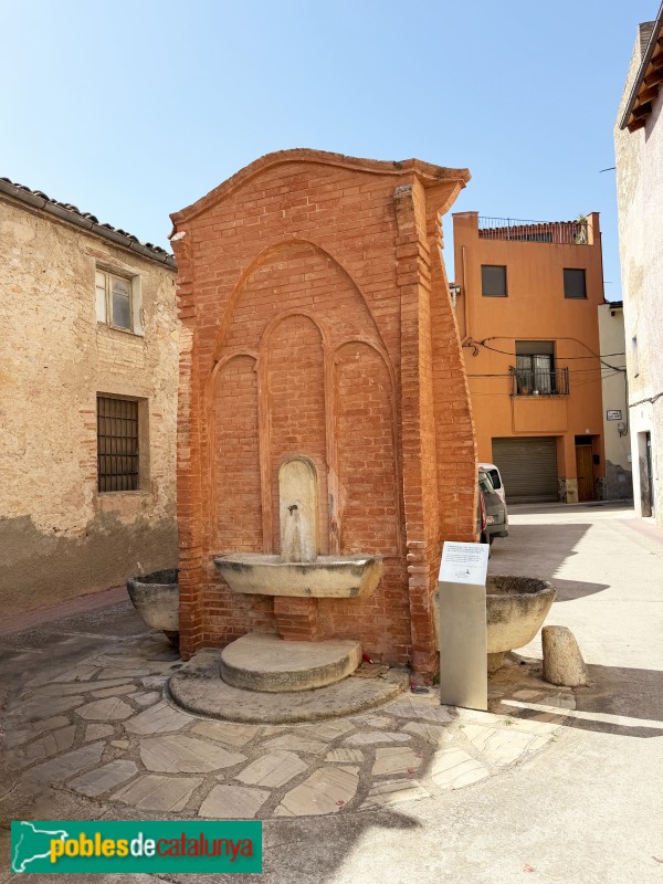 Els Guiamets - Font de la plaça de Pau Castellví