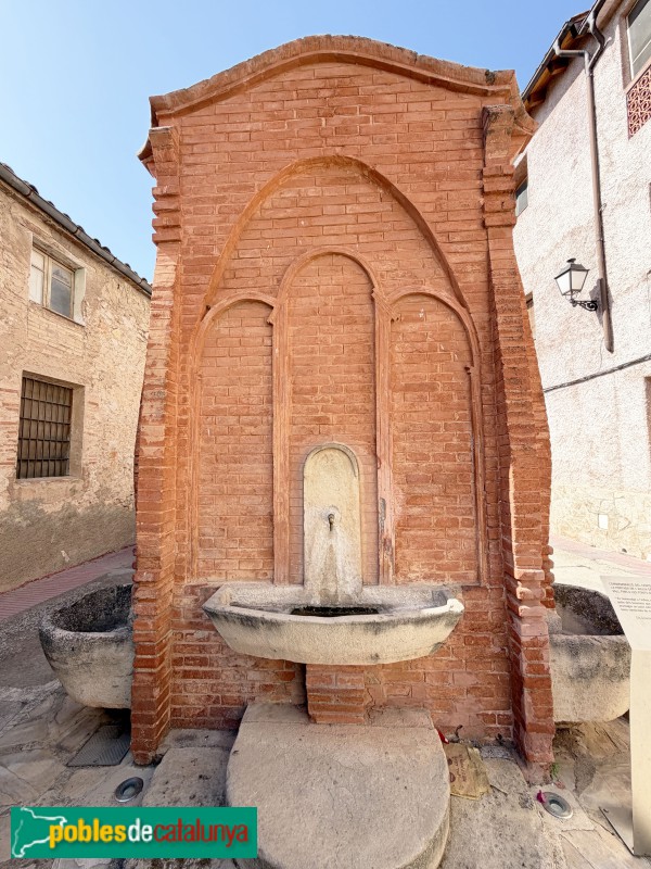 Els Guiamets - Font de la plaça de Pau Castellví