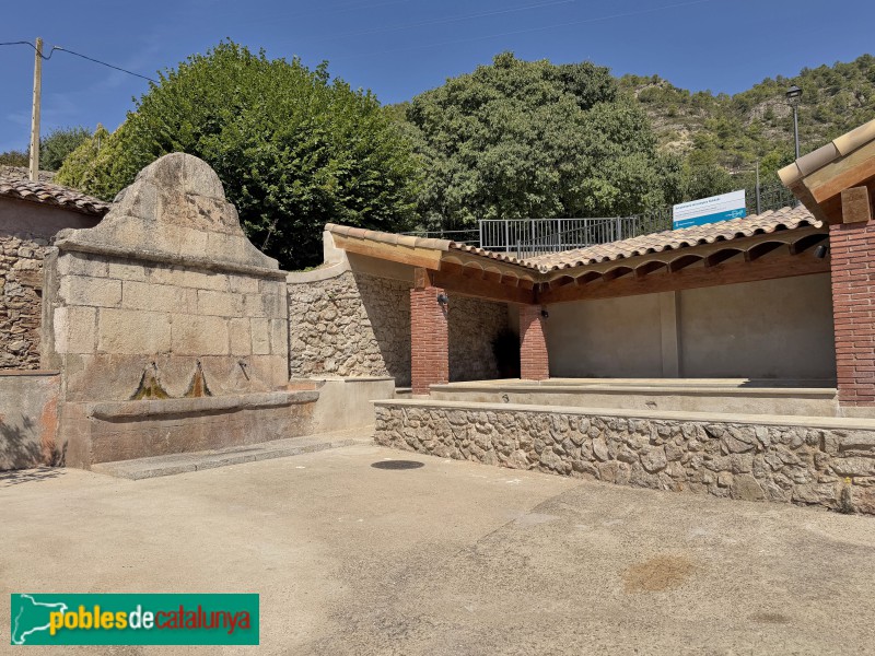Pradell de la Teixeta - Font i rentadors