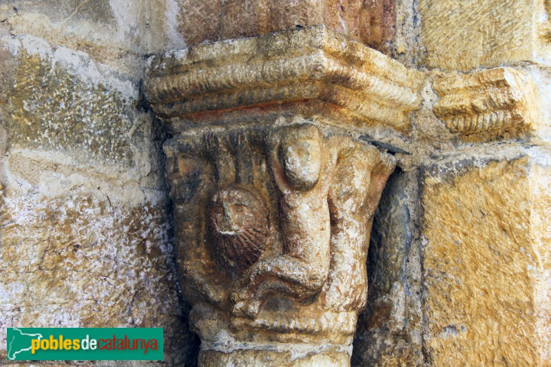 Isòvol - Església de Santa Maria d'All. Portada (Foto: Albert Esteves, 2014) Isòvol - Església de Santa Maria d'All. Portada