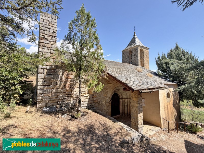 Isòvol - Església de Sant Pere d'Olopte (Foto: Albert Esteves, 2026) Isòvol - Església de Sant Pere d'Olopte
