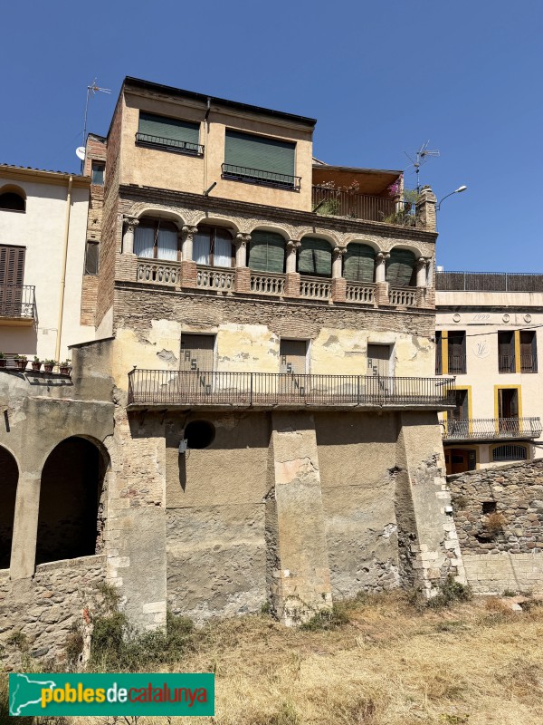 Porrera - Antic Casino (Cal Met) (Foto: Albert Esteves, 2026) Porrera - Antic Casino (Cal Met)