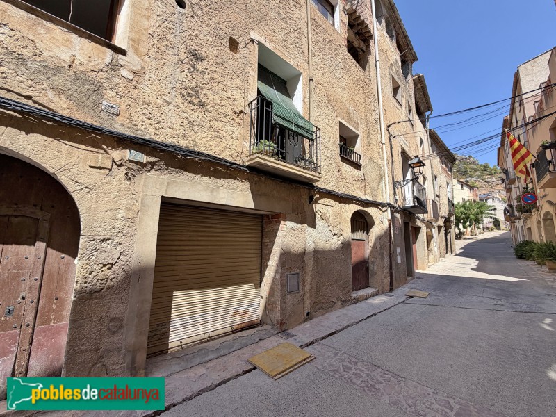 Cabacés - Carrer Major