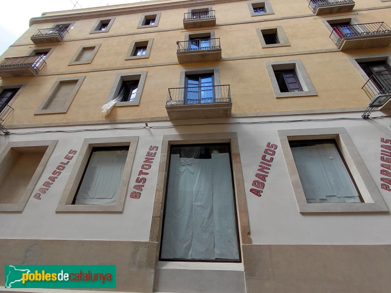Barcelona - Casa-fàbrica Rubert. Façana Valldonzella