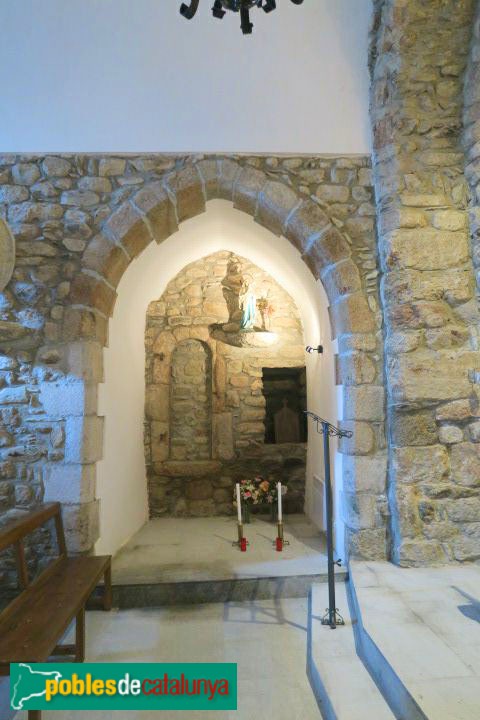 Guils de Cerdanya - Església de Sant Vicenç de Saneja (Foto: <i>Fortià Arquitectes -invarquit.cultura.gencat.cat-</i>, 2022) Guils de Cerdanya - Església de Sant Vicenç de Saneja
