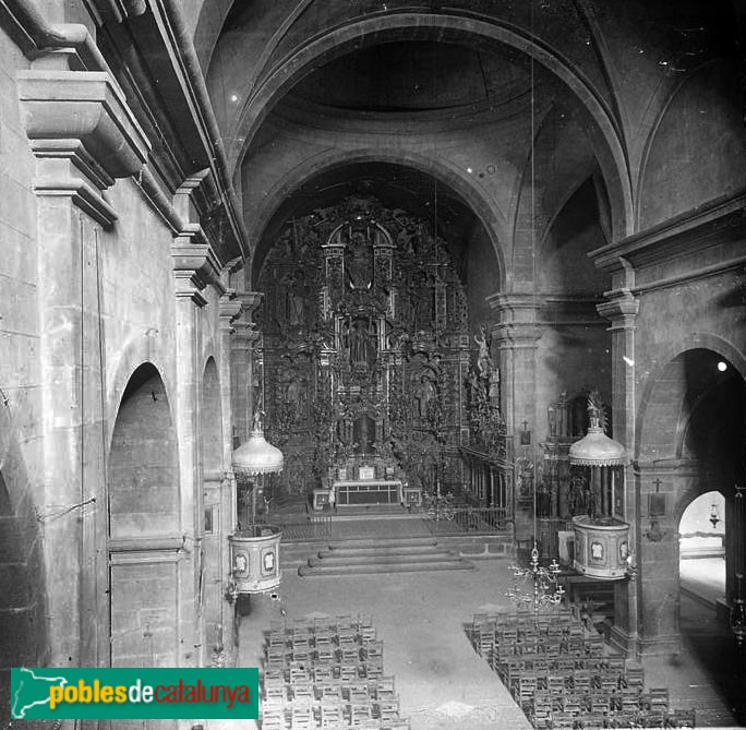 Torelló - Església de Sant Feliu (Foto: <i>Josep Salvany -Fons Salvany. Biblioteca de Catalunya-</i>, 1918) Torelló - Església de Sant Feliu