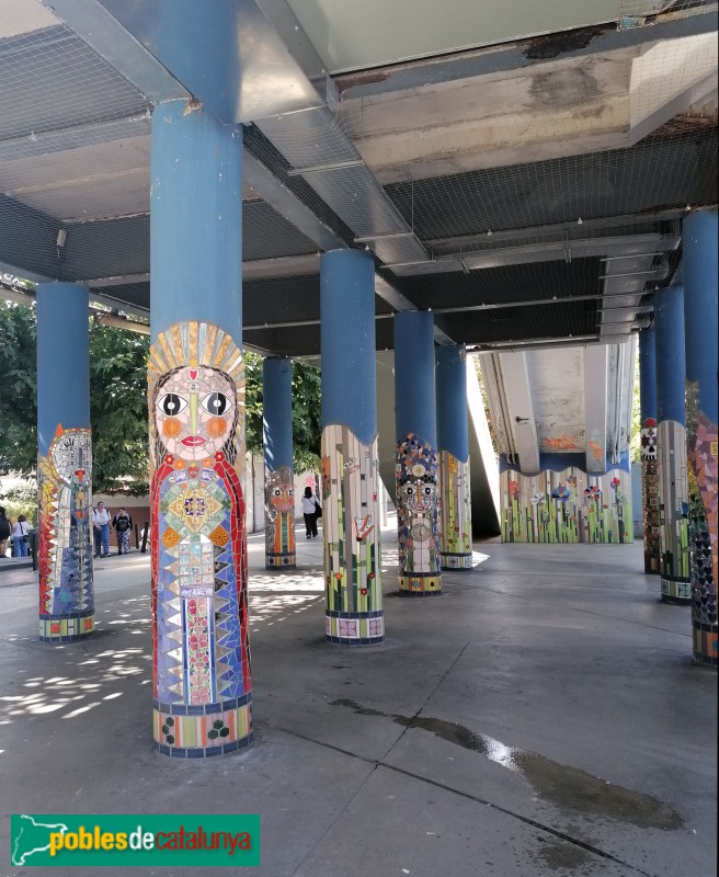 L'Hospitalet de Llobregat - Mosaic <i>La Santa Estació</i>