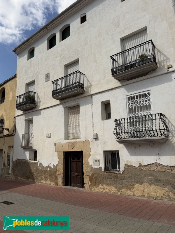 Móra la Nova - Plaça de la Verdura, 4
