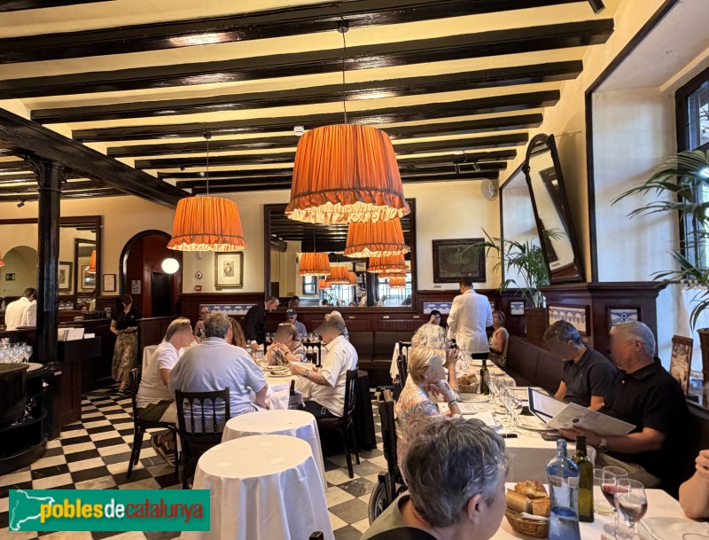 Barcelona - Restaurant Les 7 Portes
