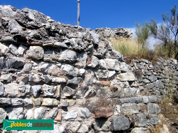 Collbató - Muralla del castell