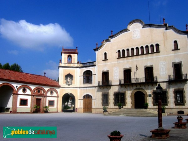 Sant Esteve Sesrovires - Masia Bach