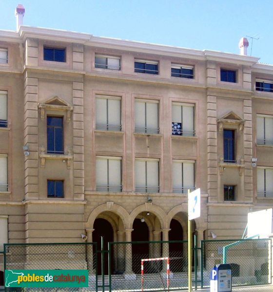 Vilanova i la Geltrú - Escola