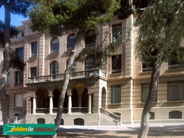 Vilanova i la Geltrú - Escola